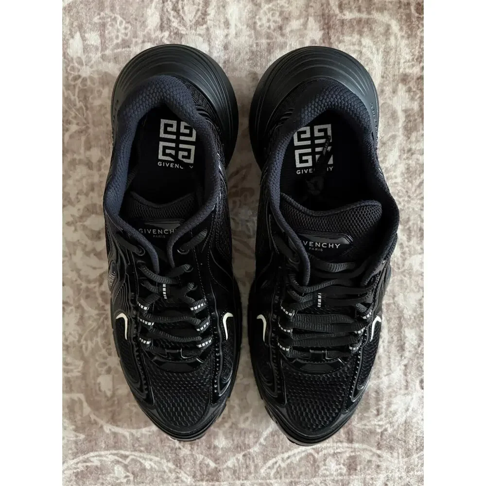 $1,025 NIB Givenchy TK-MX Runner Black Low Top Sneakers Shoes Leather 46(13)